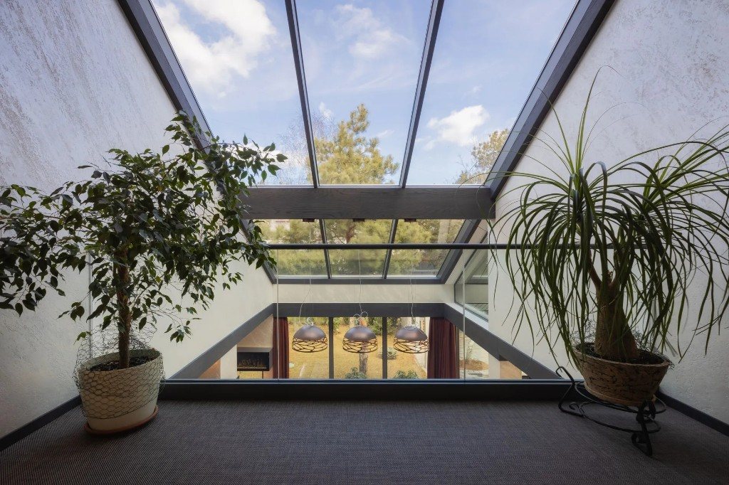 Egemen Mustafa Sener — apartment built in Ukraine (02/21)