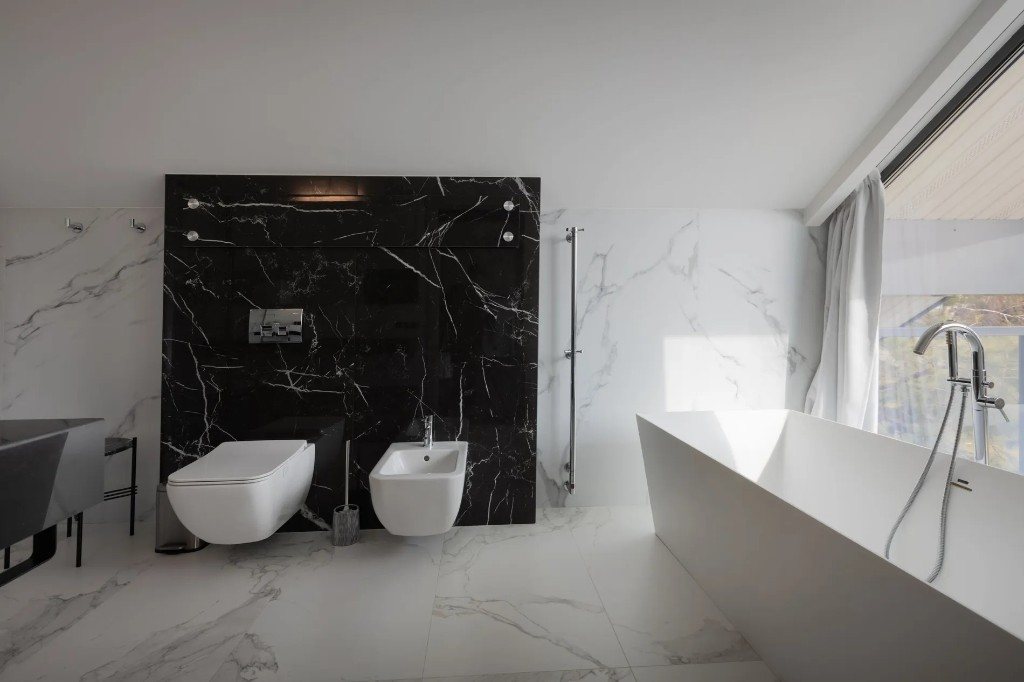 Egemen Mustafa Sener — apartment built in Ukraine (16/21)